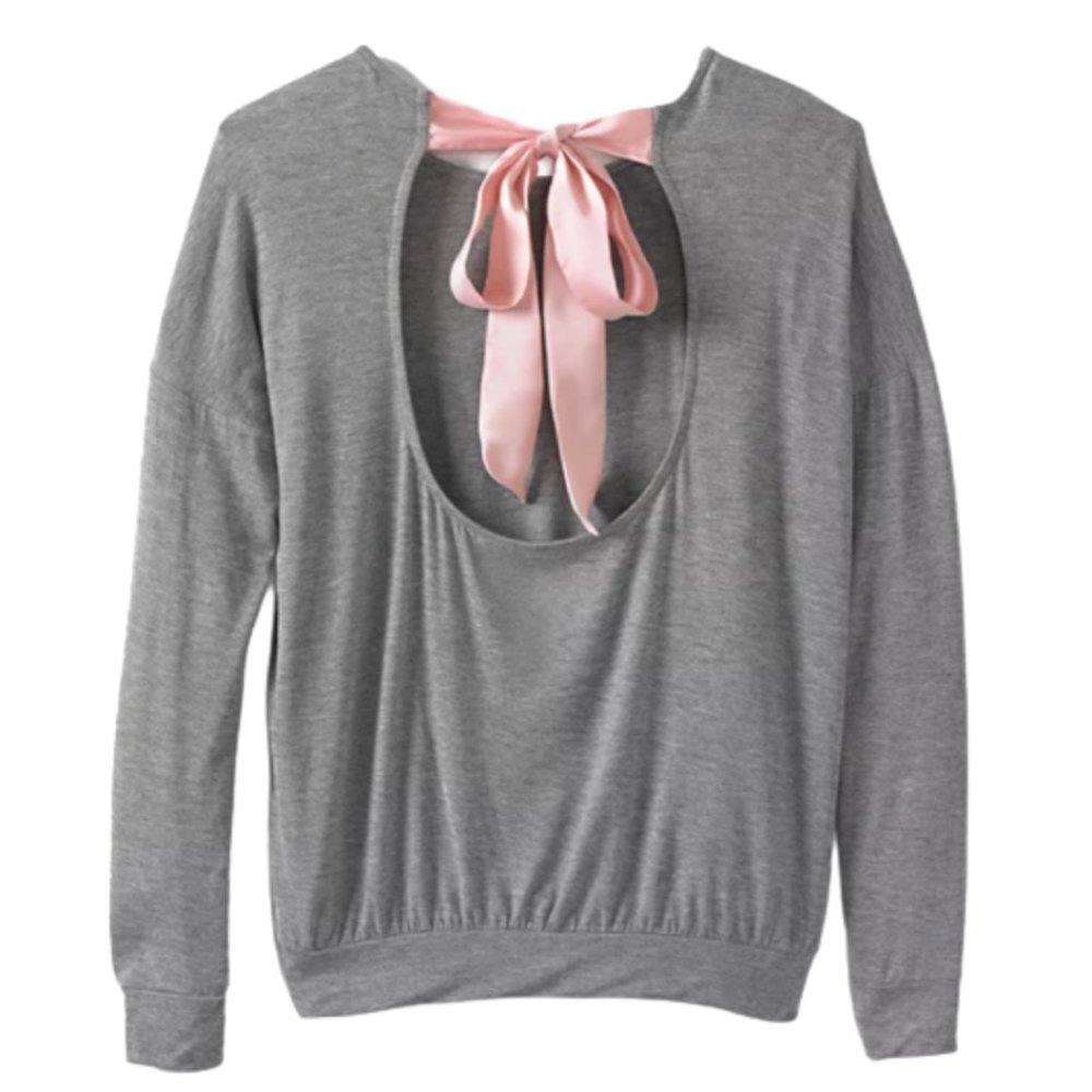 NWT Lyanna Sleepwear Top in Gray